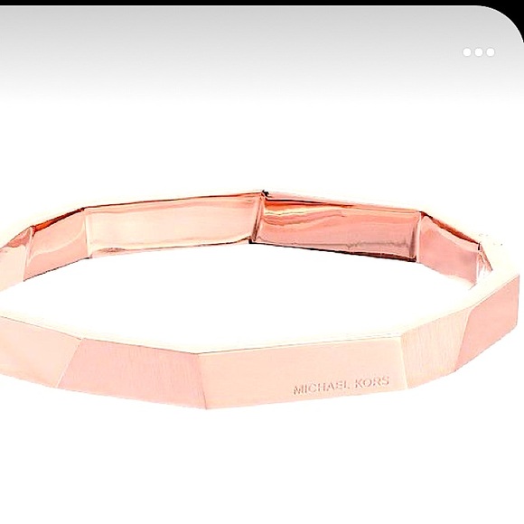 Octagonal Michael Kors rose gold bracelet - Picture 1 of 3